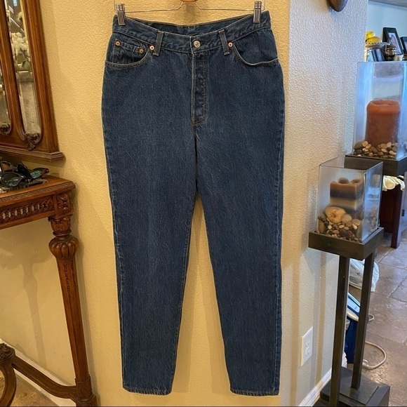 Vintage LEVI’S Women or Teens Button Fly Tapered Blue Jeans Size 13 Short - Picture 1 of 10